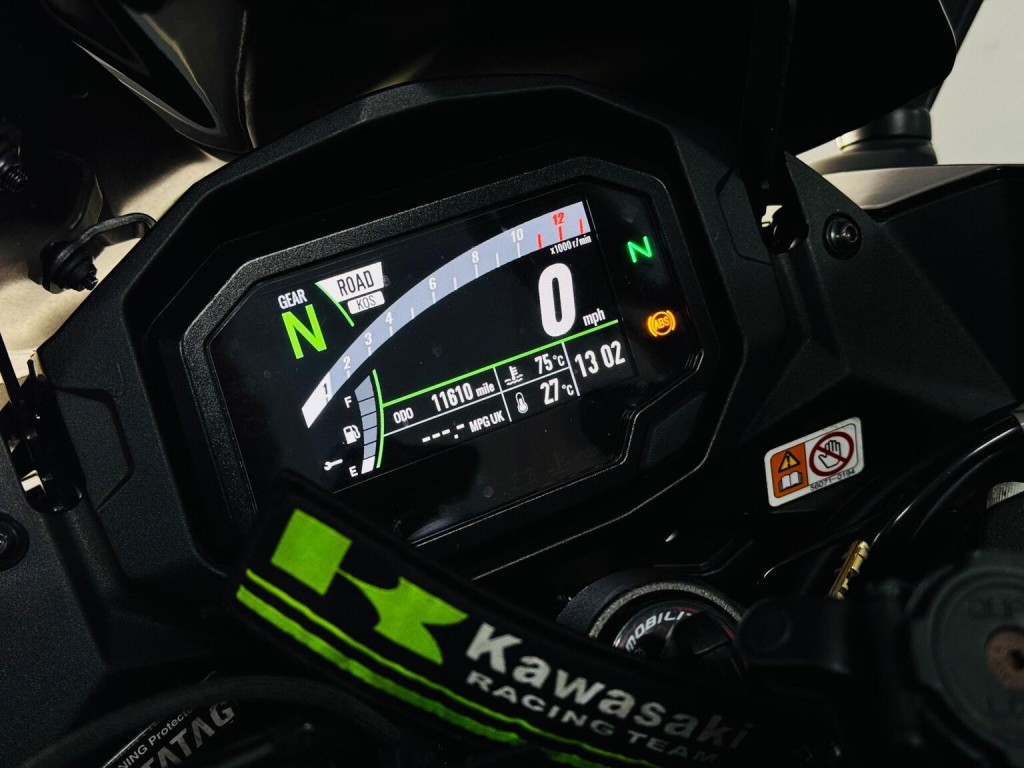 KAWASAKI NINJA 1000SX