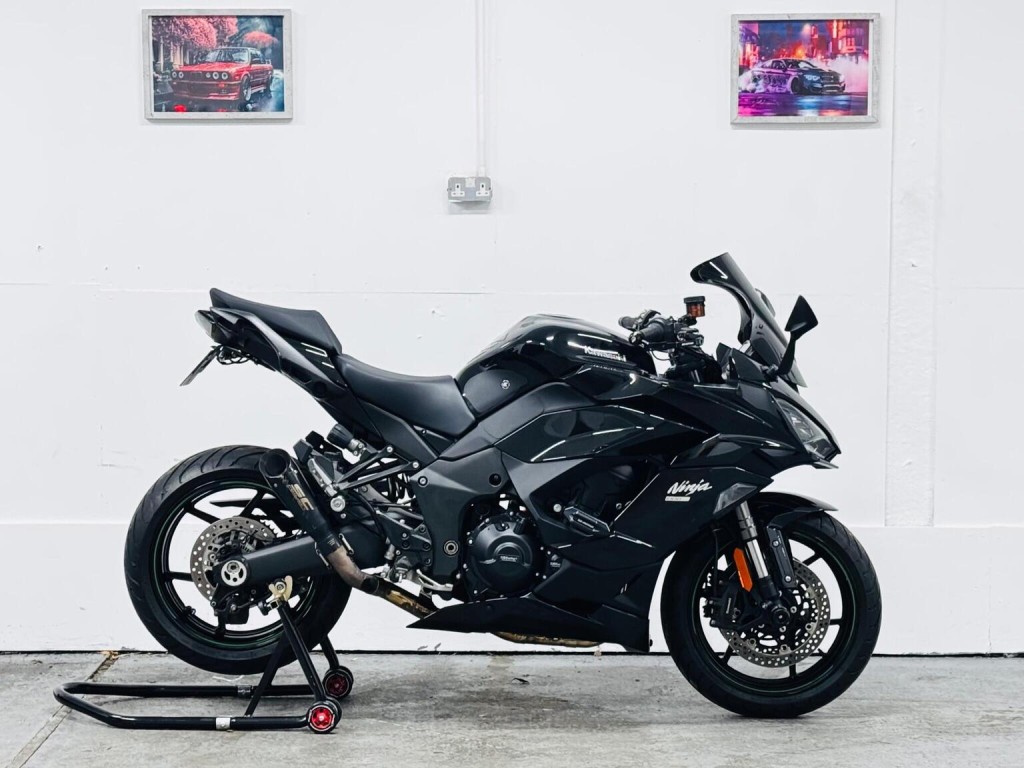 KAWASAKI NINJA 1000SX