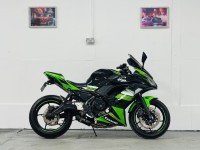 KAWASAKI Ninja 650