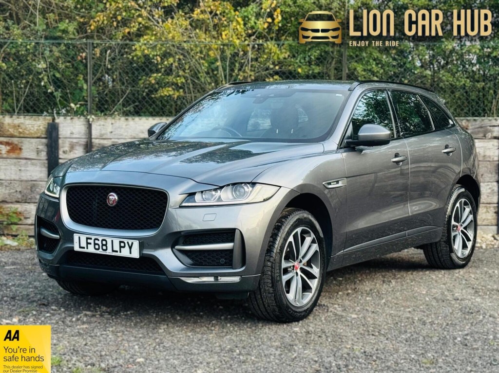 JAGUAR F-PACE