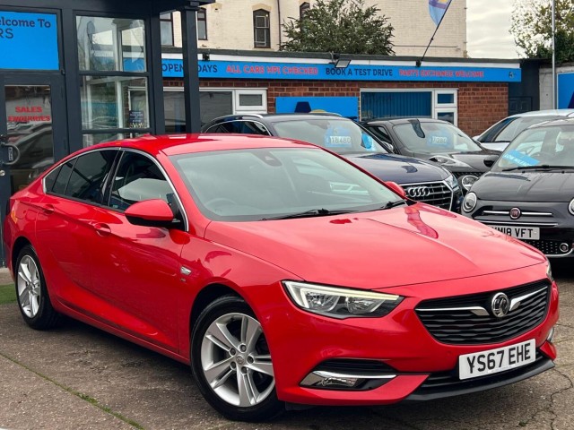 VAUXHALL INSIGNIA