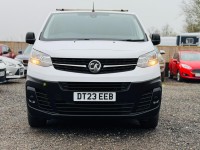 VAUXHALL VIVARO