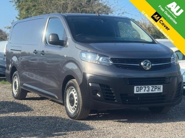 VAUXHALL VIVARO