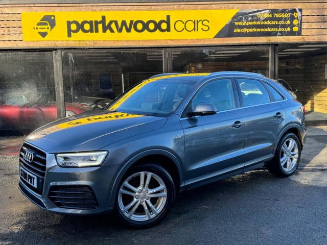 AUDI Q3