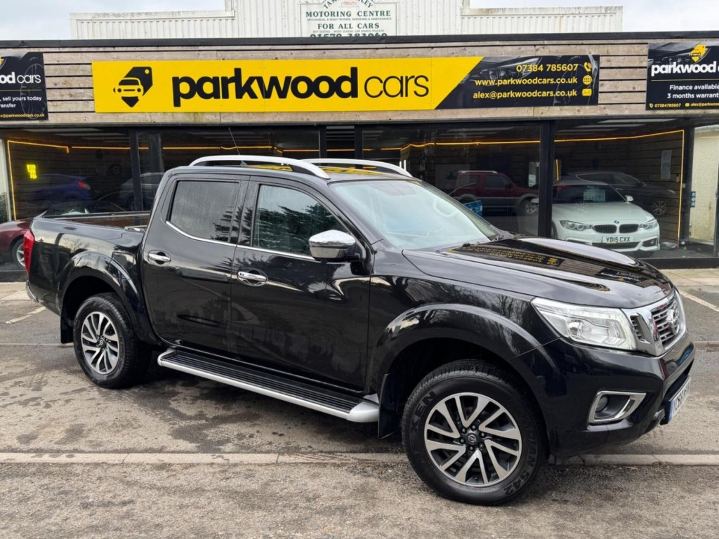 NISSAN NAVARA
