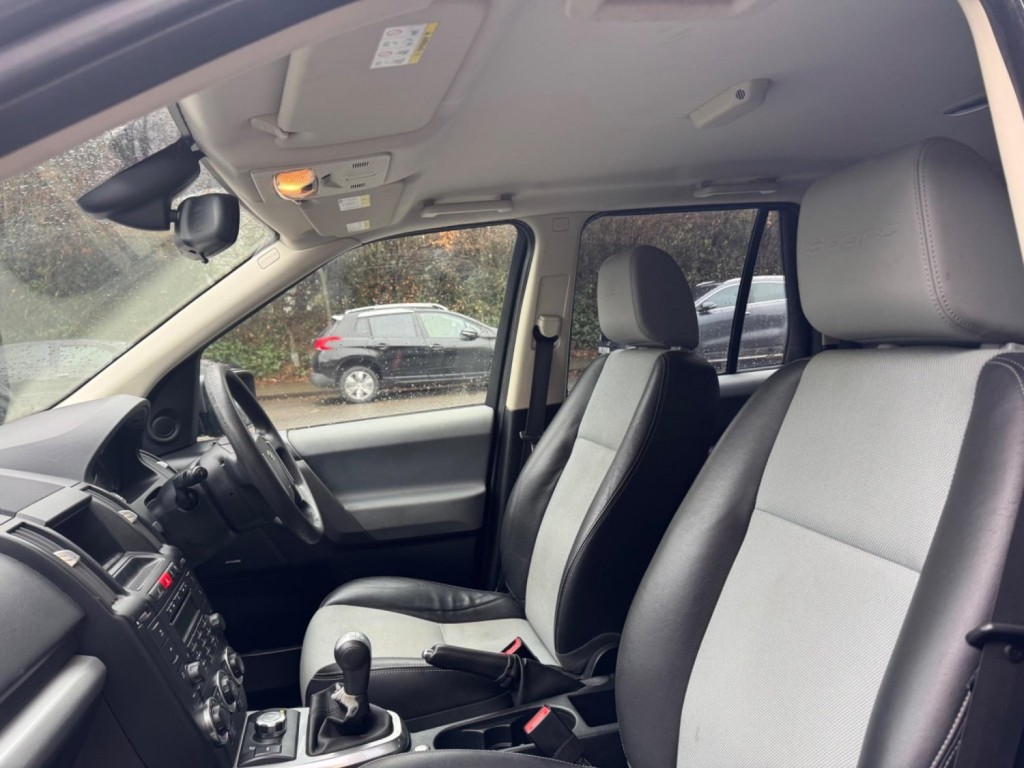 LAND ROVER FREELANDER 2