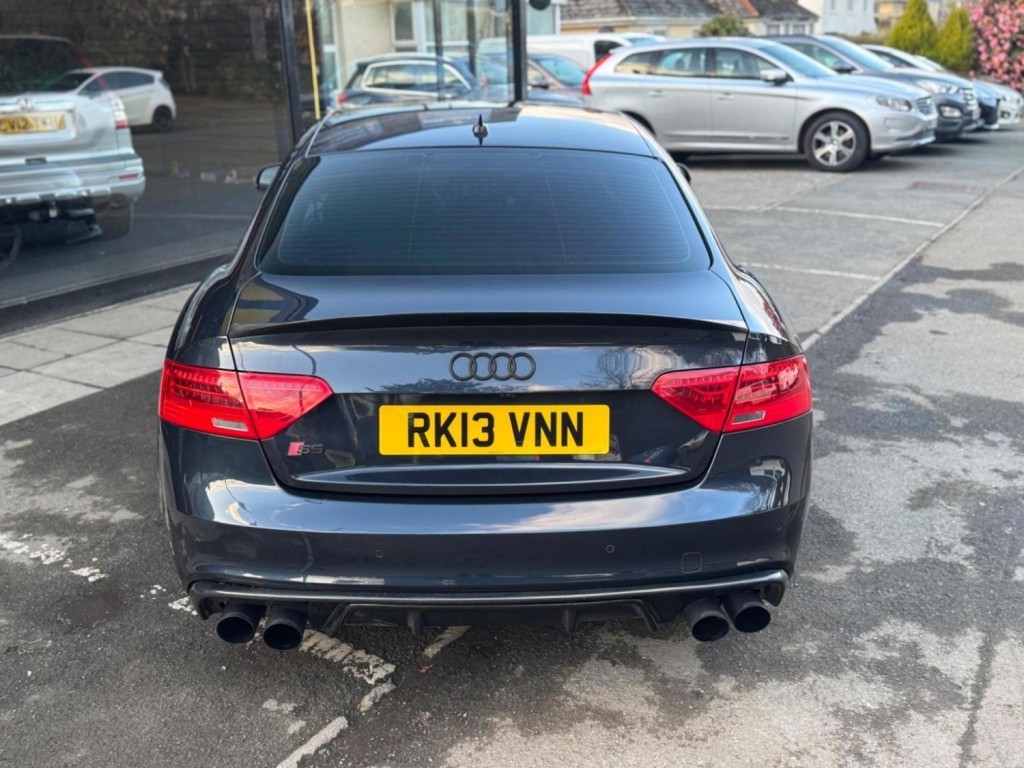 AUDI S5