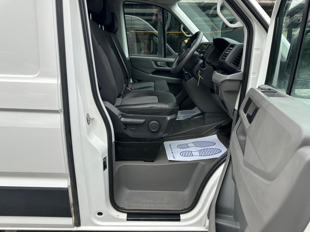 VOLKSWAGEN CRAFTER