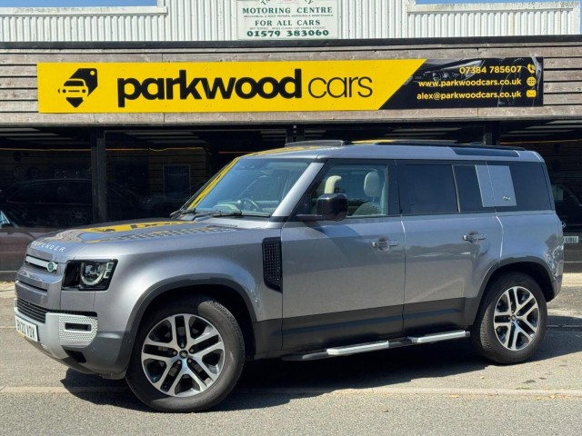 LAND ROVER DEFENDER 110