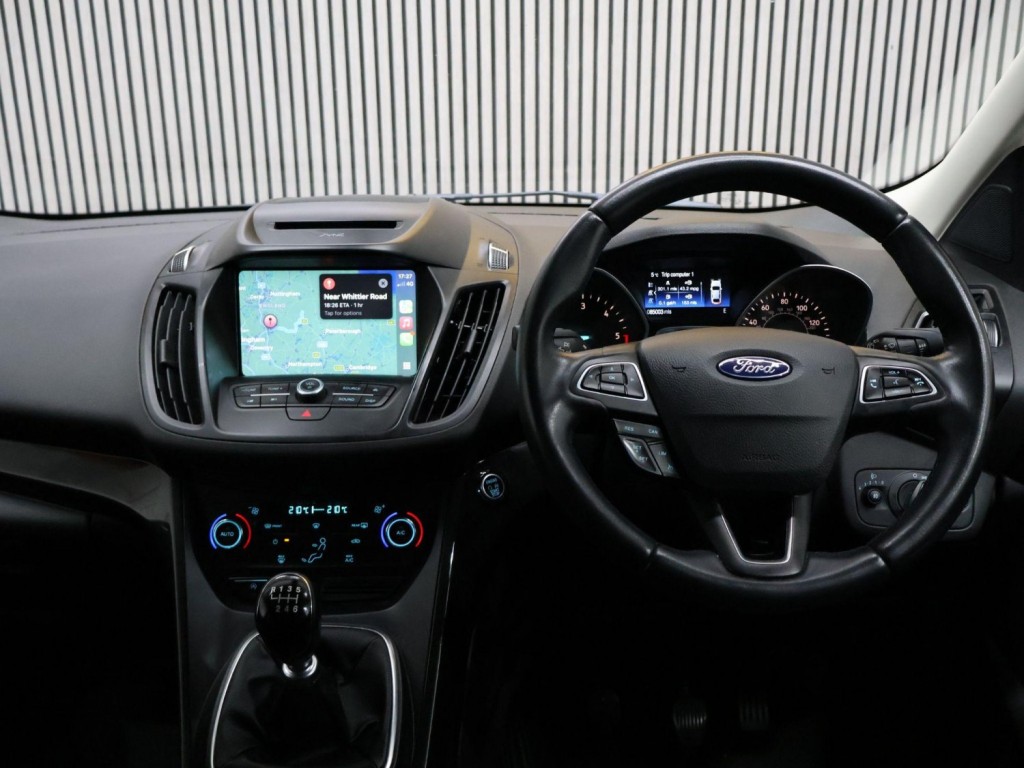 FORD KUGA