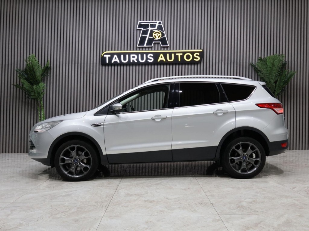 FORD KUGA
