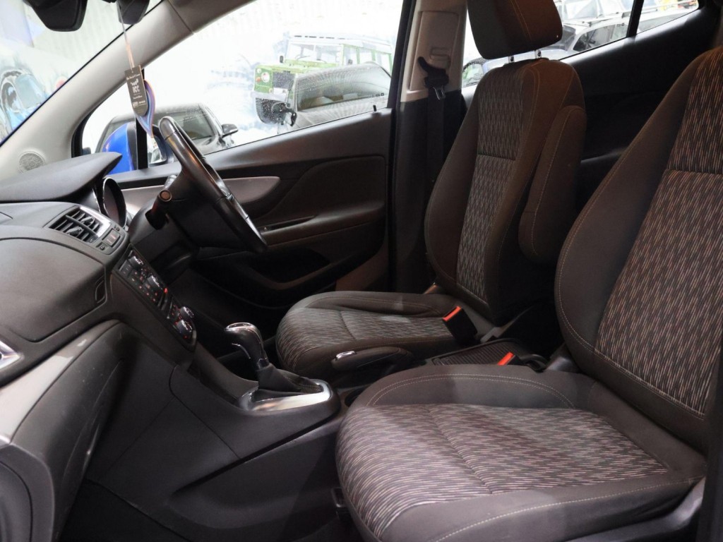 VAUXHALL MOKKA