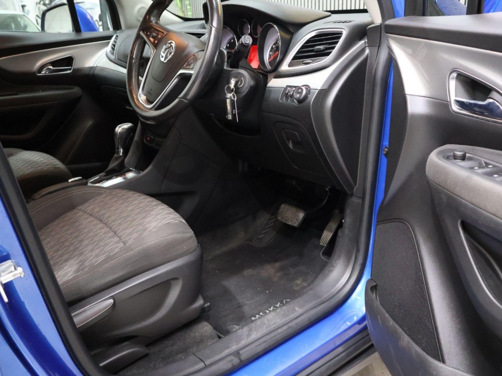 VAUXHALL MOKKA