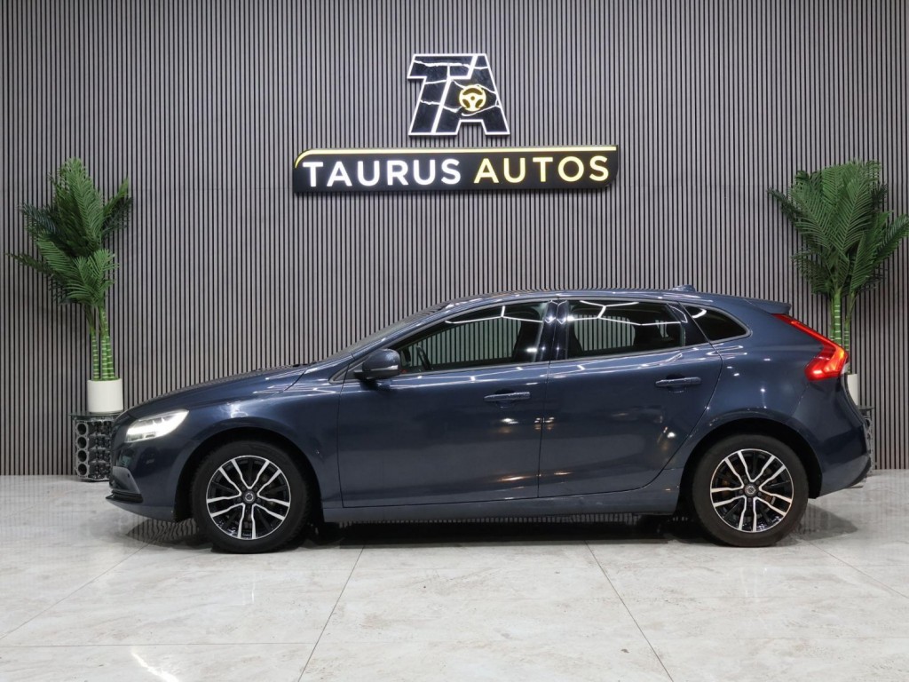 VOLVO V40