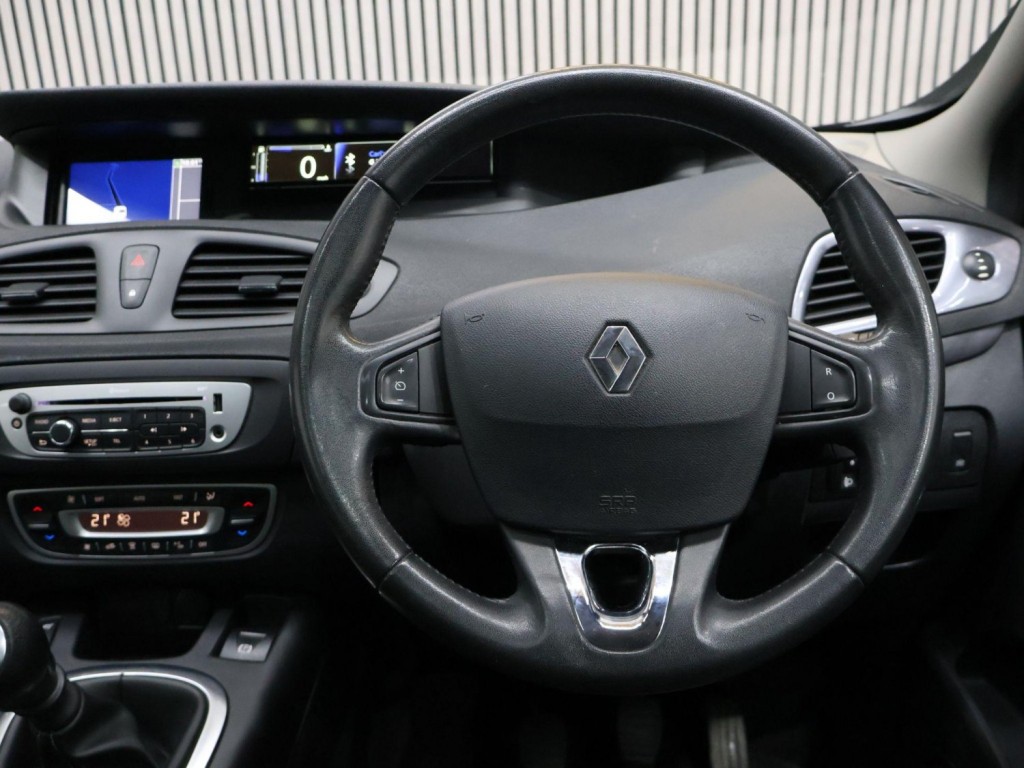 RENAULT GRAND SCENIC
