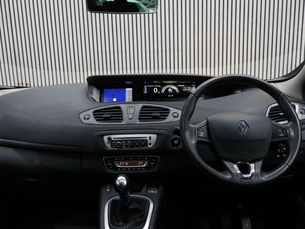 RENAULT GRAND SCENIC