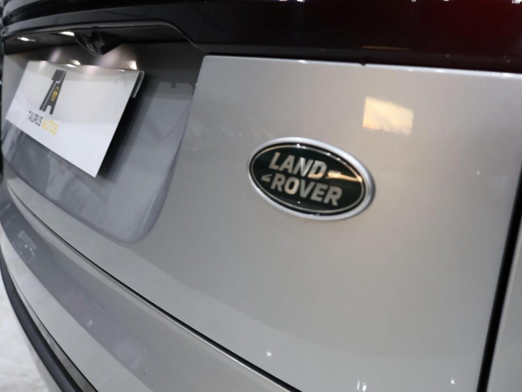 LAND ROVER RANGE ROVER VELAR