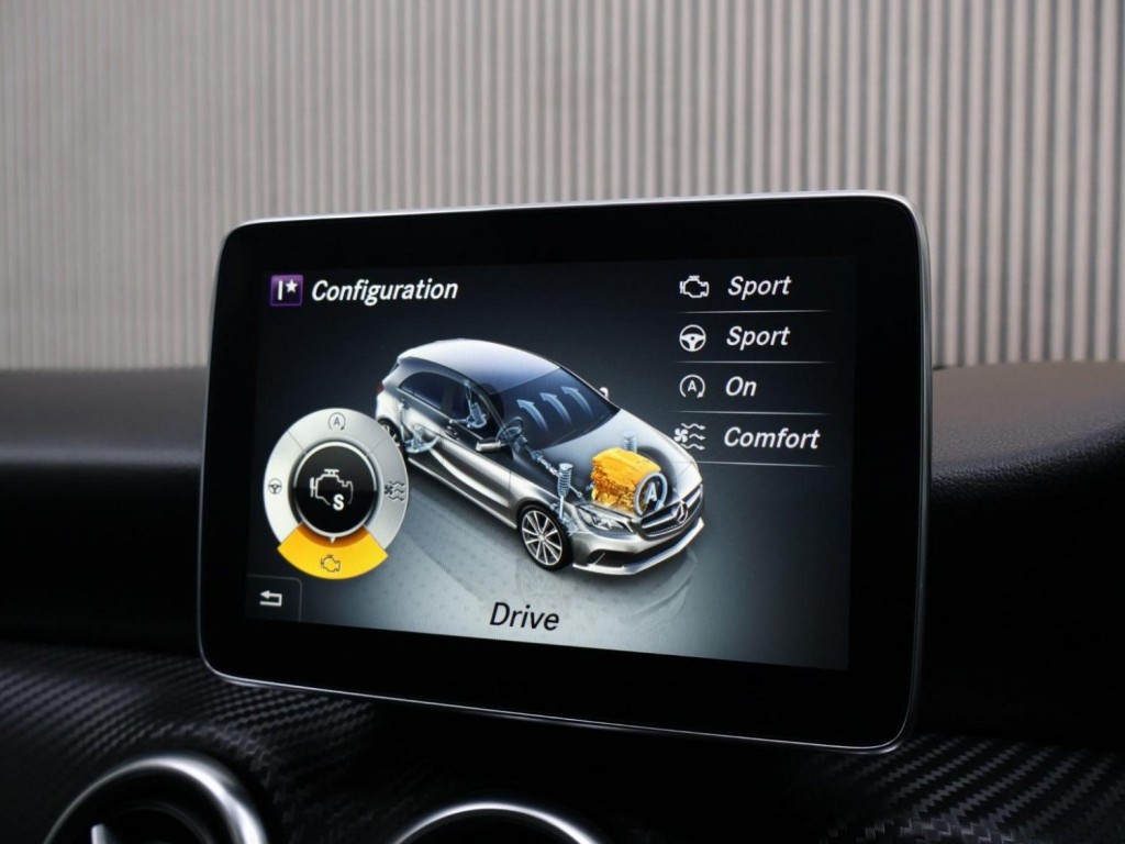 MERCEDES-BENZ A CLASS