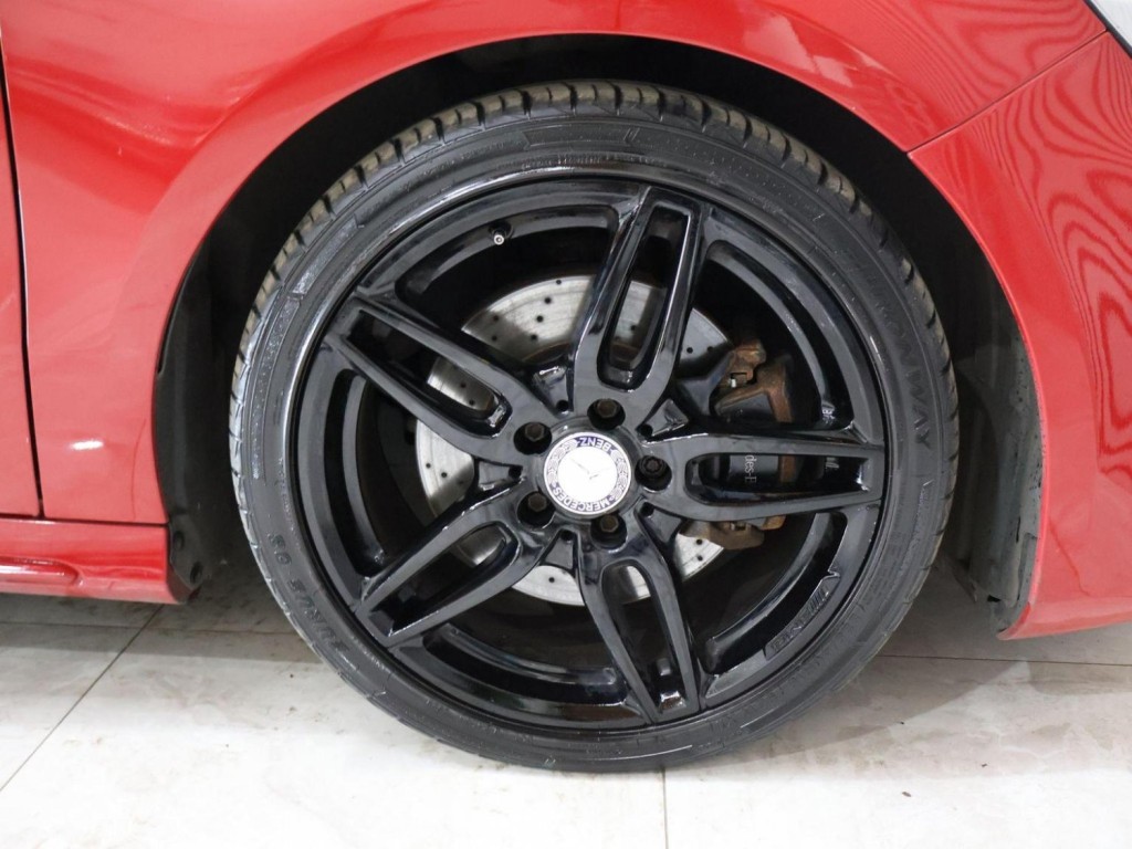 MERCEDES-BENZ A CLASS