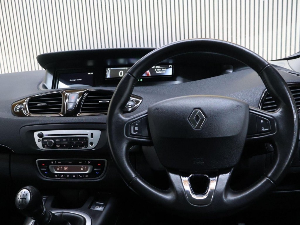 RENAULT SCENIC
