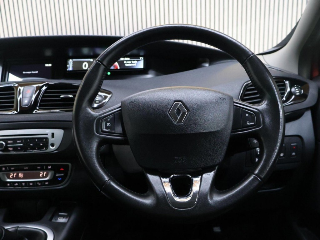 RENAULT SCENIC