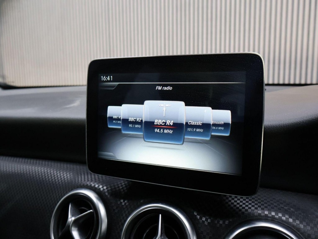 MERCEDES-BENZ A CLASS