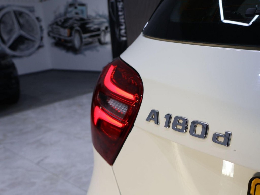 MERCEDES-BENZ A CLASS