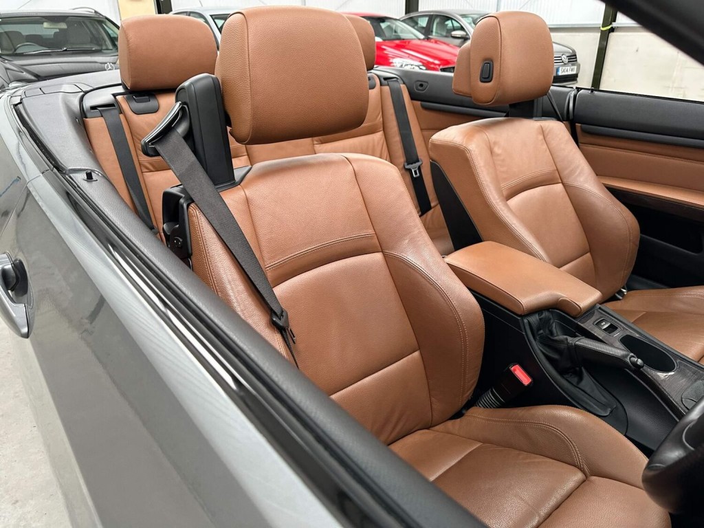 View BMW 3 SERIES 2.0 320d M Sport Euro 5 (s/s) 2dr