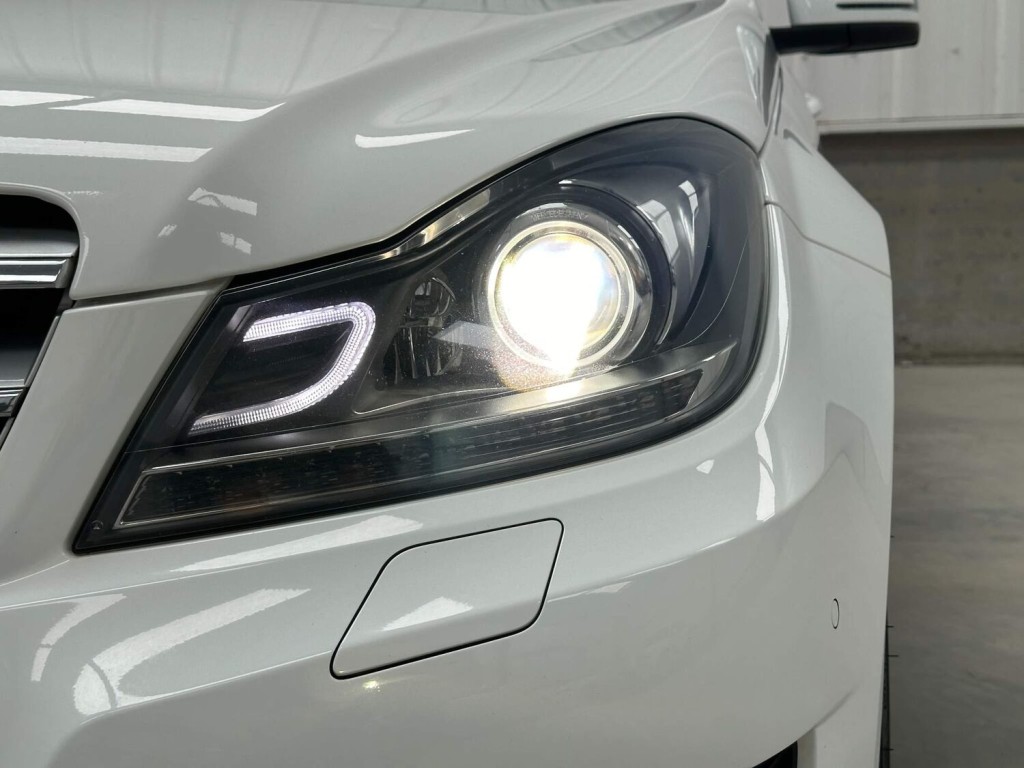 View MERCEDES-BENZ C CLASS 1.6 C180 BlueEfficiency AMG Sport Plus G-Tronic+ Euro 5 (s/s) 4dr