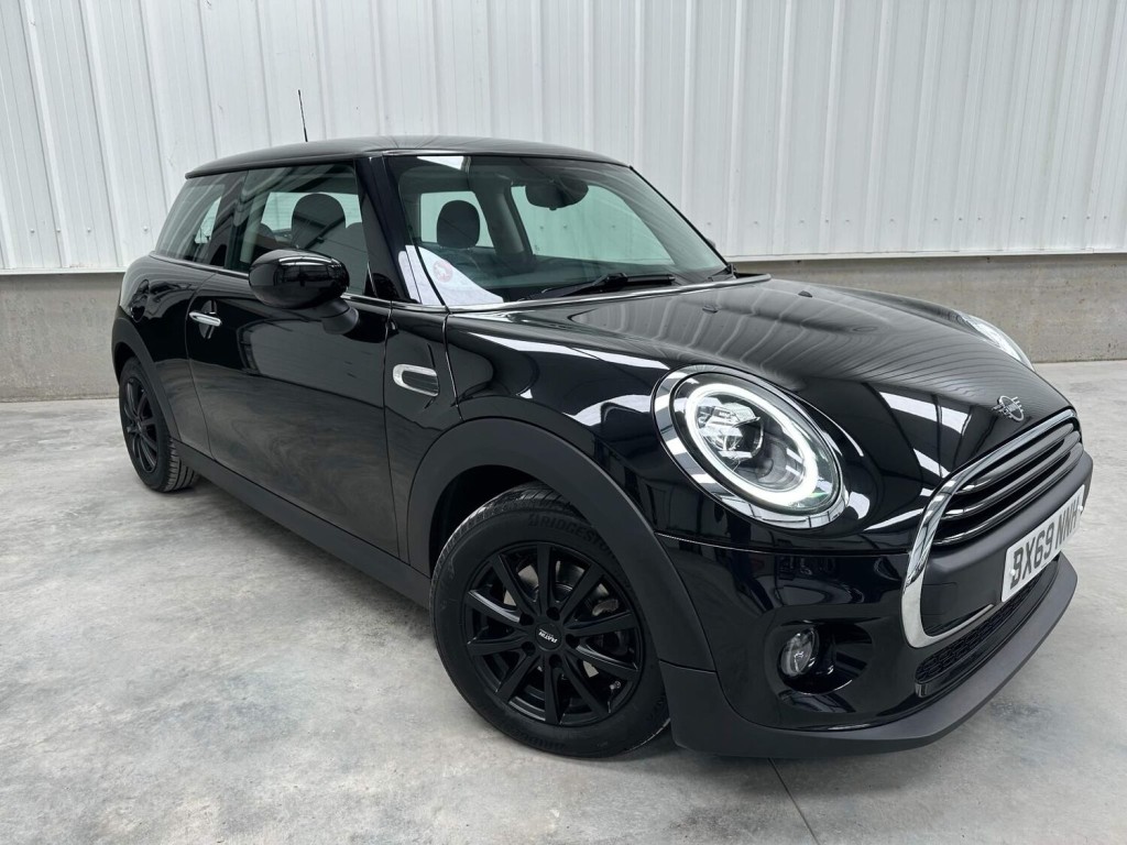 View MINI HATCH 1.5 One Classic Euro 6 (s/s) 3dr