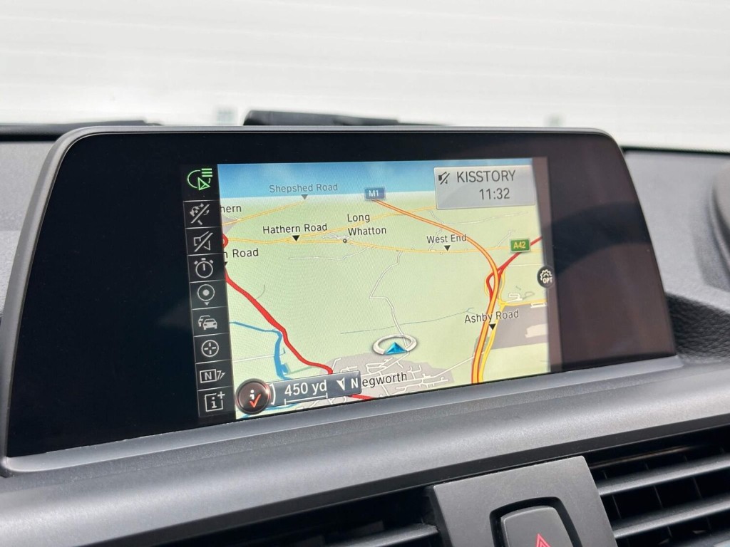 View BMW 1 SERIES 1.5 118i SE Euro 6 (s/s) 5dr