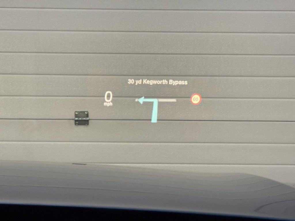 View VOLVO XC60 2.0 D4 R-Design Pro Auto AWD Euro 6 (s/s) 5dr