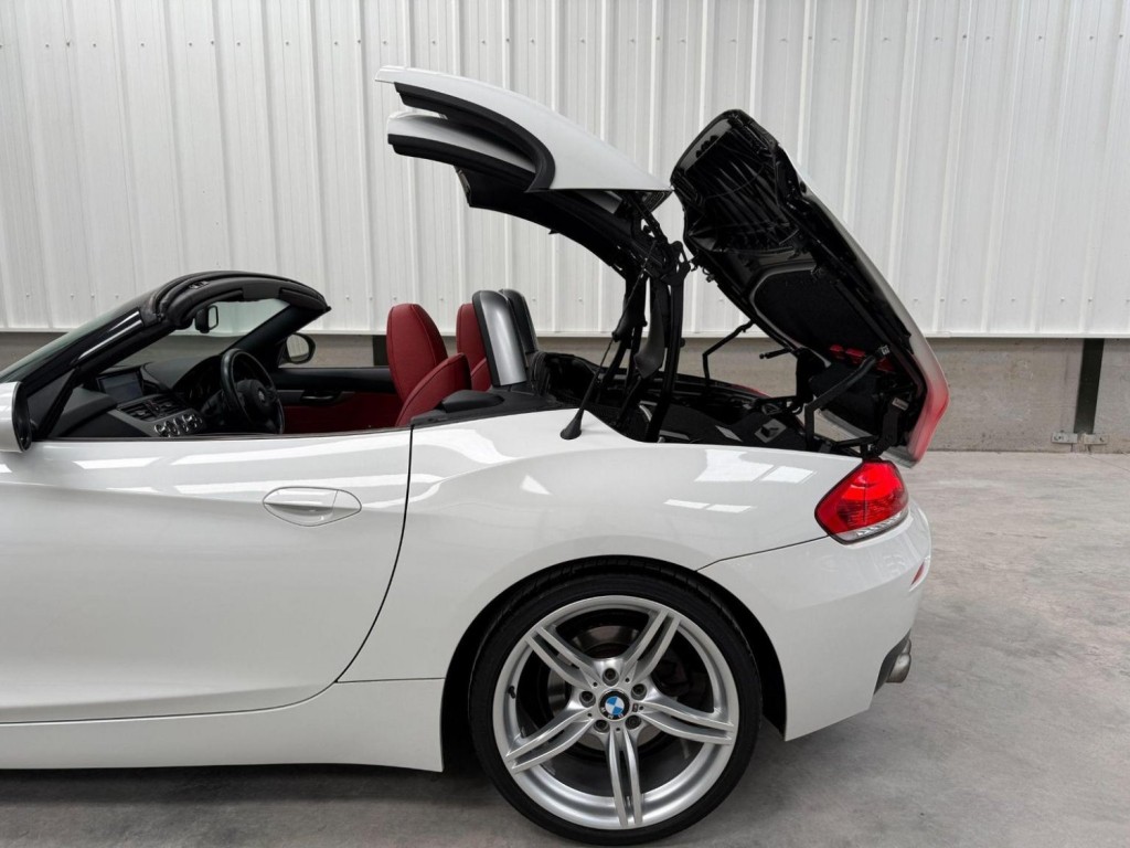 View BMW Z4 2.0 20i M Sport Auto sDrive Euro 6 2dr