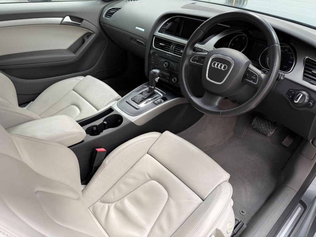 View AUDI A5 2.7 TDI V6 Sport Multitronic Euro 4 2dr