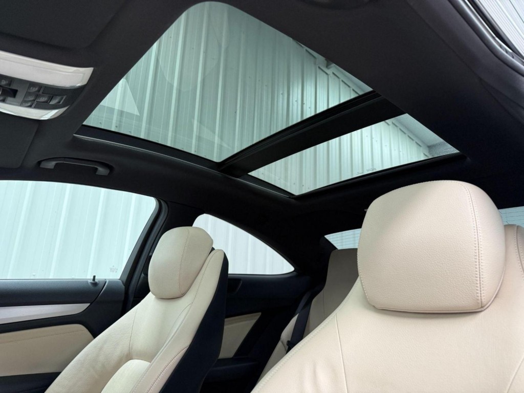 View MERCEDES-BENZ C CLASS 2.1 C250 CDI BlueEfficiency AMG Sport G-Tronic+ Euro 5 (s/s) 2dr