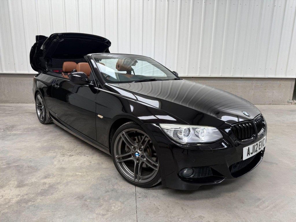View BMW 3 SERIES 3.0 330d M Sport Steptronic Euro 5 2dr