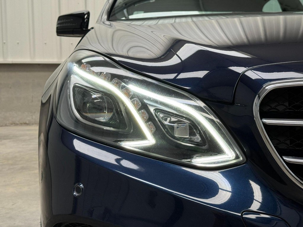 View MERCEDES-BENZ E CLASS 2.1 E220 BlueTEC AMG Night Edition G-Tronic+ Euro 6 (s/s) 4dr