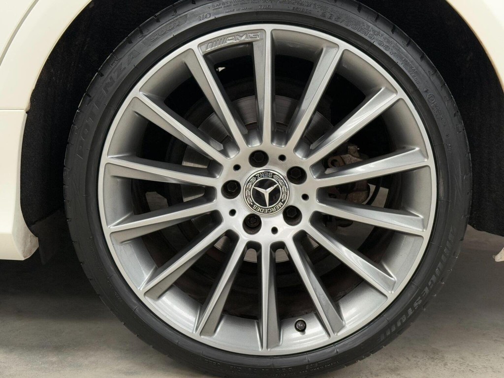 View MERCEDES-BENZ CLS 2.1 CLS220 BlueTEC AMG Line Coupe G-Tronic+ Euro 6 (s/s) 4dr