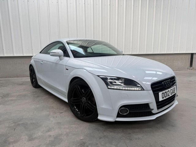 AUDI TT 2.0 TFSI S line S Tronic Euro 5 (s/s) 3dr