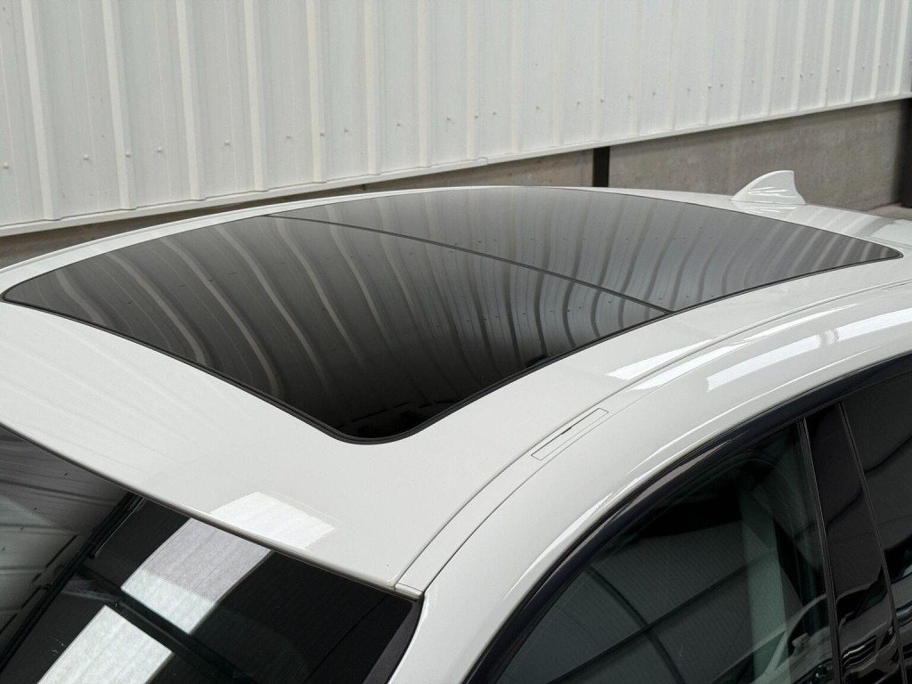 View BMW 3 SERIES GRAN TURISMO 2.0 320d Sport GT Auto Euro 6 (s/s) 5dr