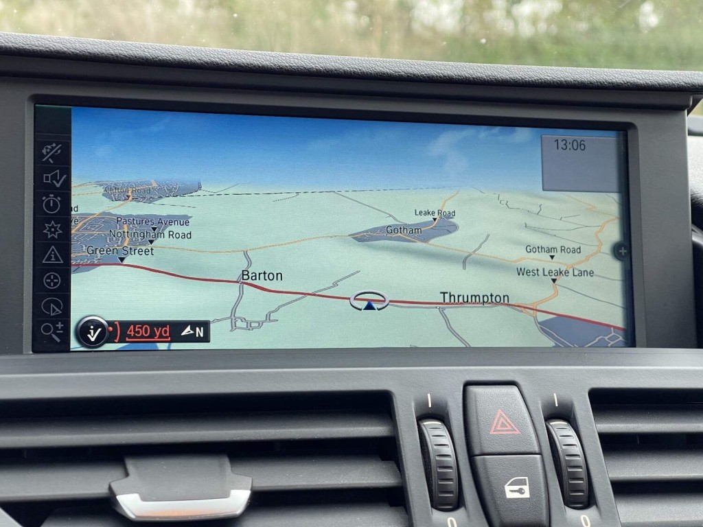 View BMW Z4 2.5 23i M Sport Auto sDrive Euro 5 2dr