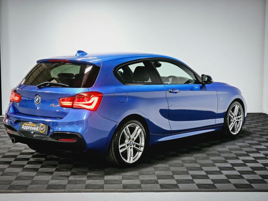 BMW 1 SERIES