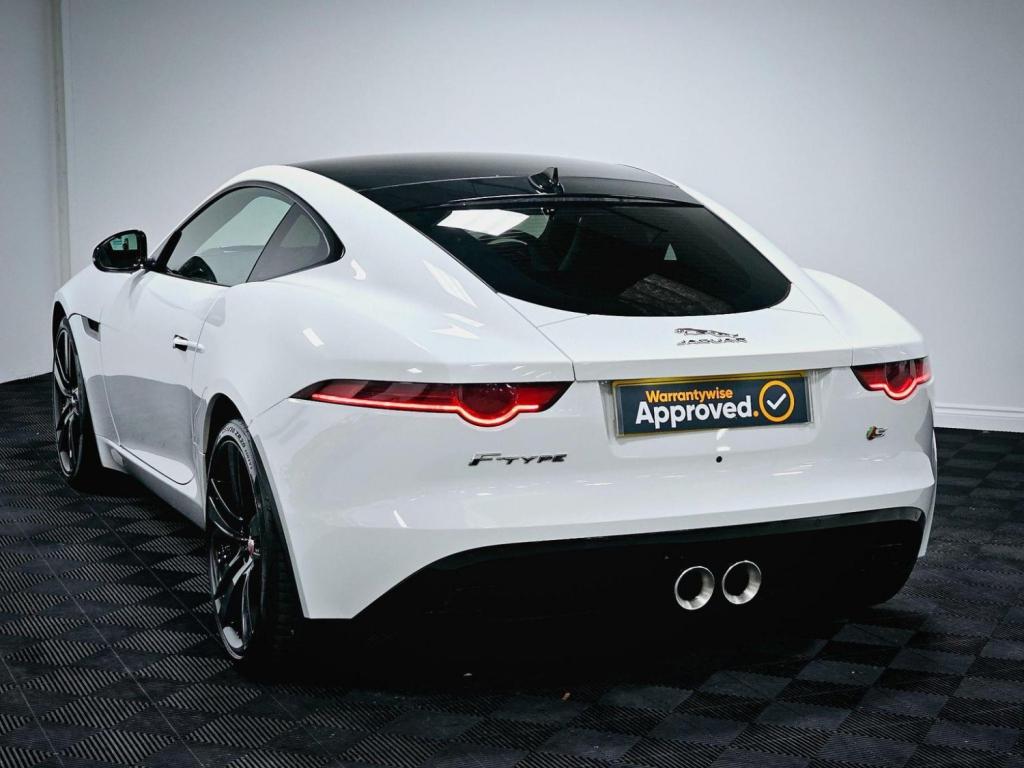 JAGUAR F-TYPE