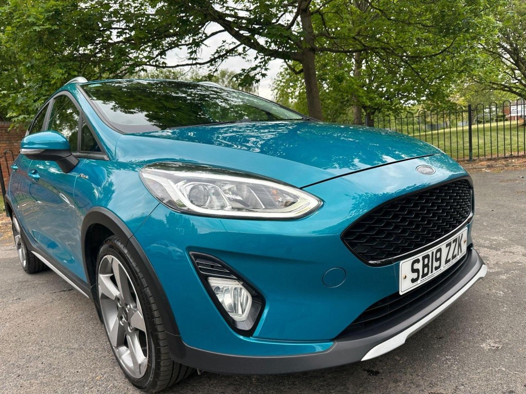 FORD FIESTA