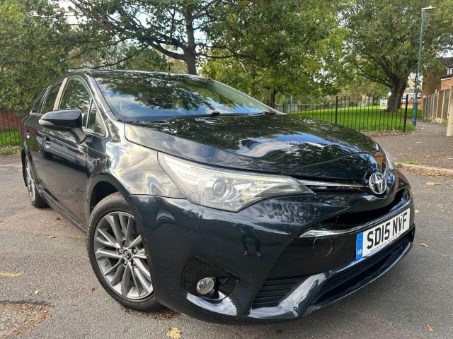 TOYOTA AVENSIS