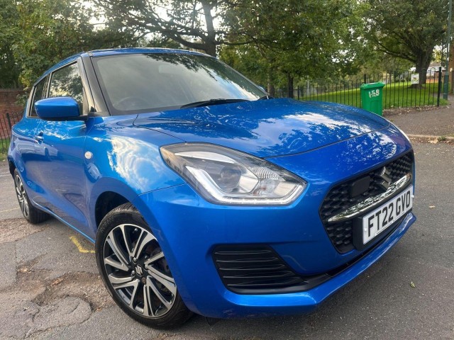 SUZUKI SWIFT