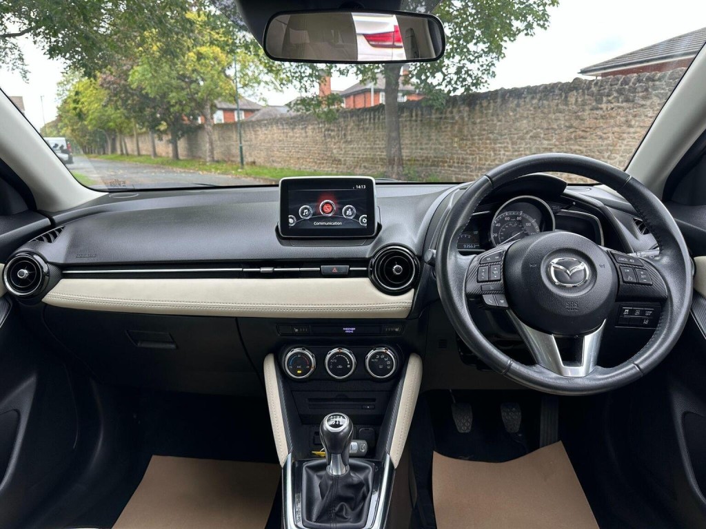 MAZDA MAZDA2