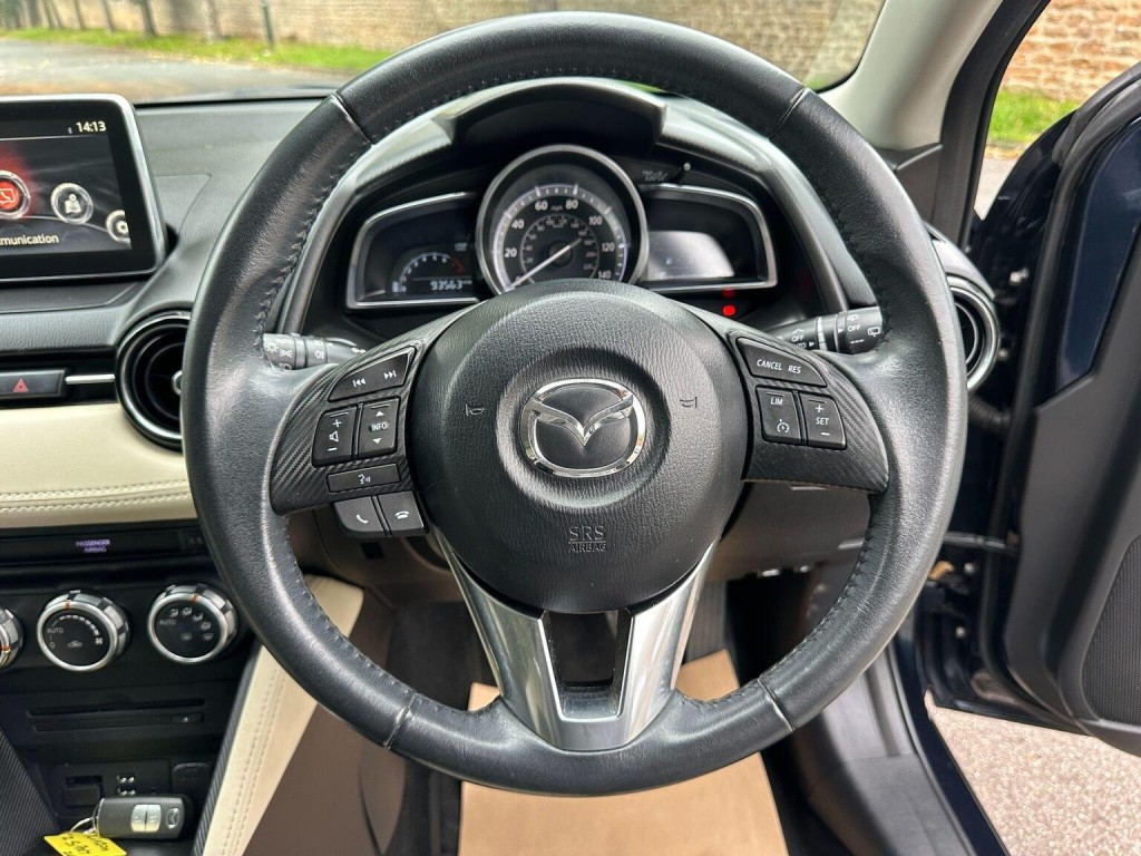 MAZDA MAZDA2