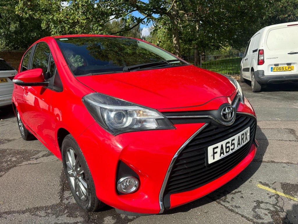 TOYOTA YARIS