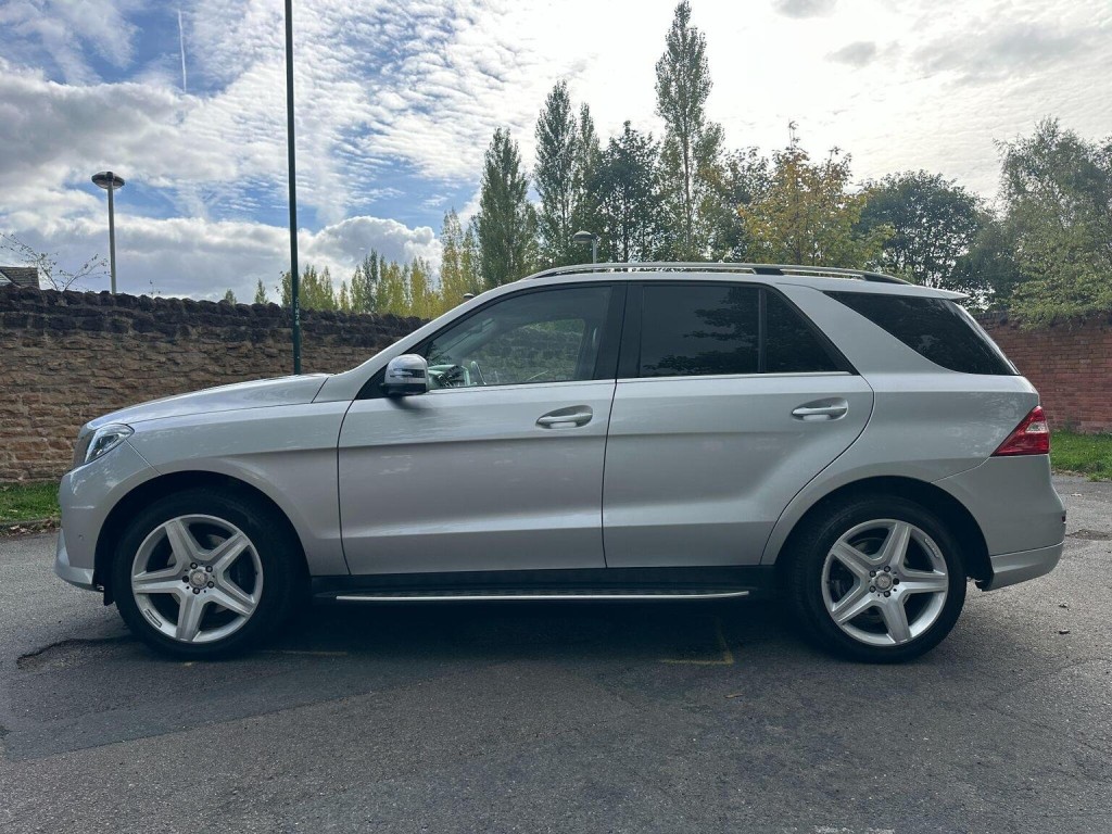 MERCEDES-BENZ M CLASS